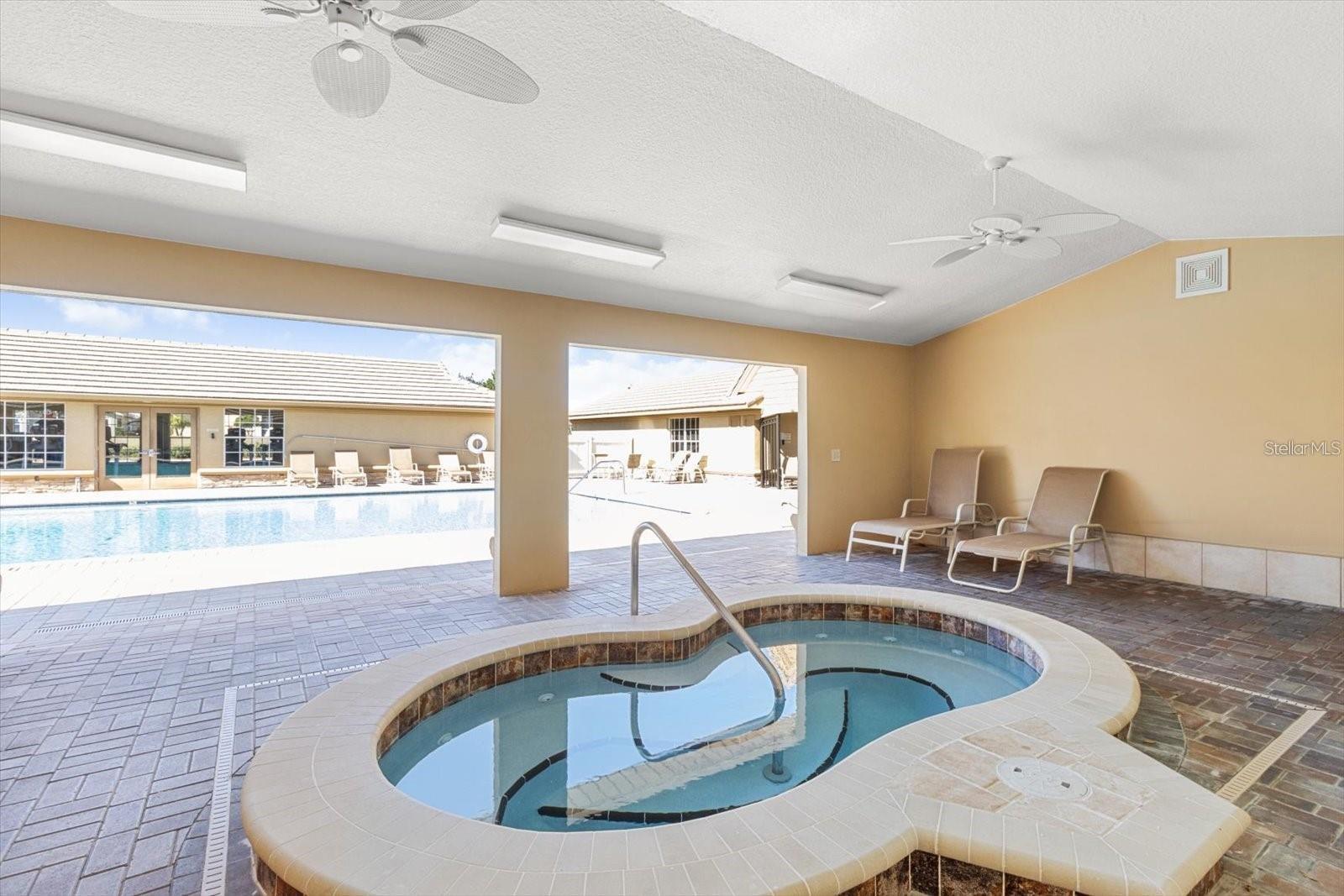 Image 14 of 17 For 2488 Brentwood Circle