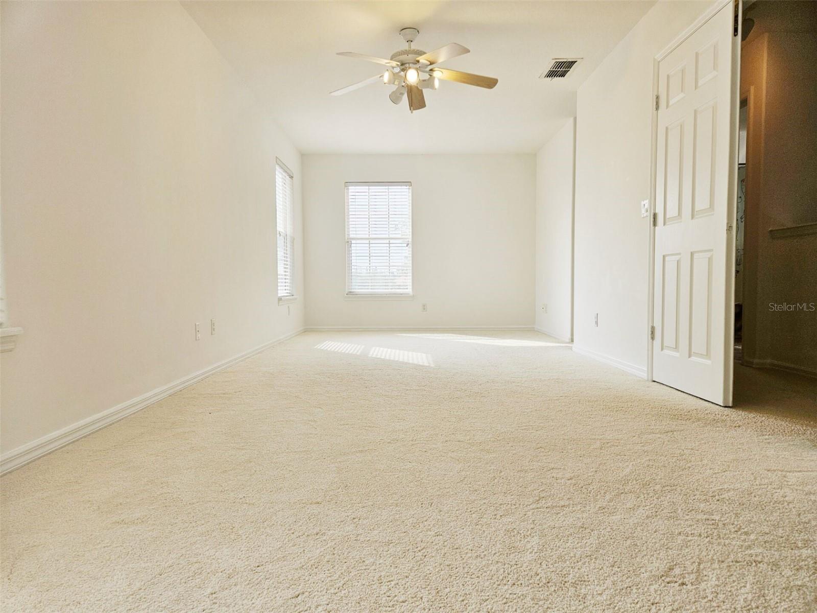 Image 21 of 38 For 5421 Watervista Drive