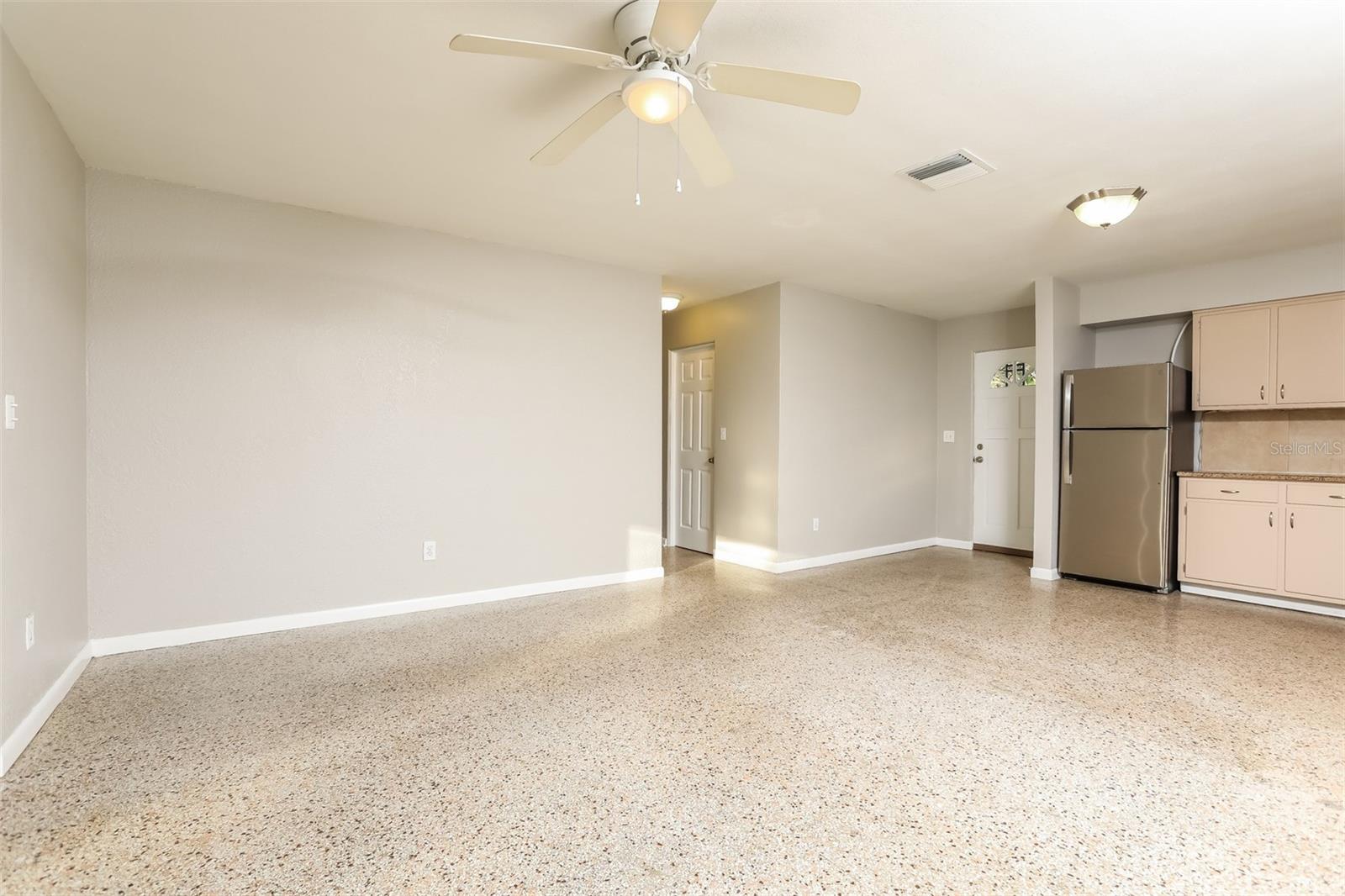 Image 4 of 16 For 112 Highland Drive