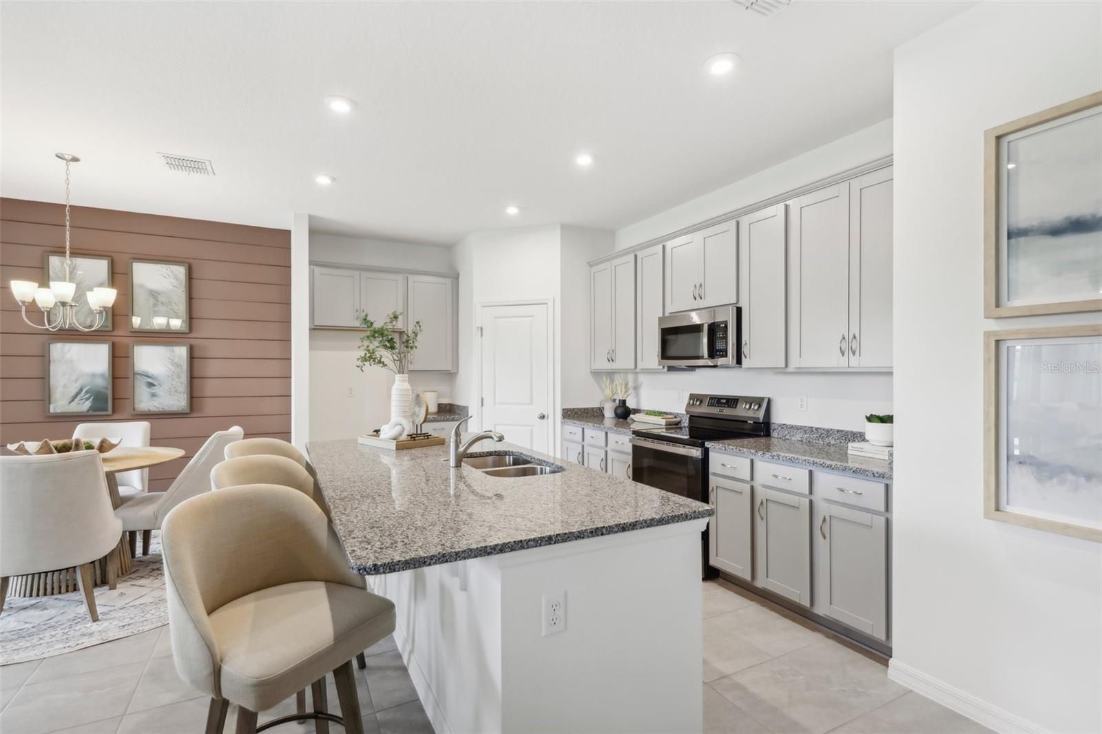 Image 15 of 59 For 1203 Normandy Drive
