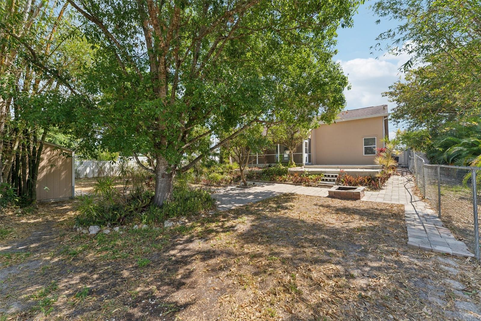 Image 32 of 43 For 1551 Evalena Lane
