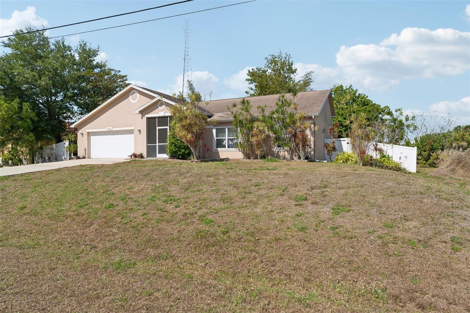Image 4 of 43 For 1551 Evalena Lane