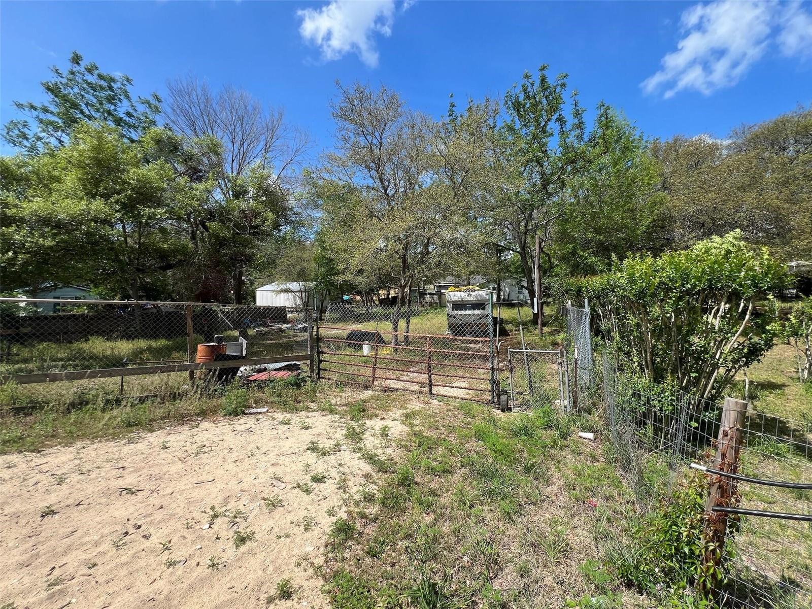 Details for 16080 253rd Court, UMATILLA, FL 32784