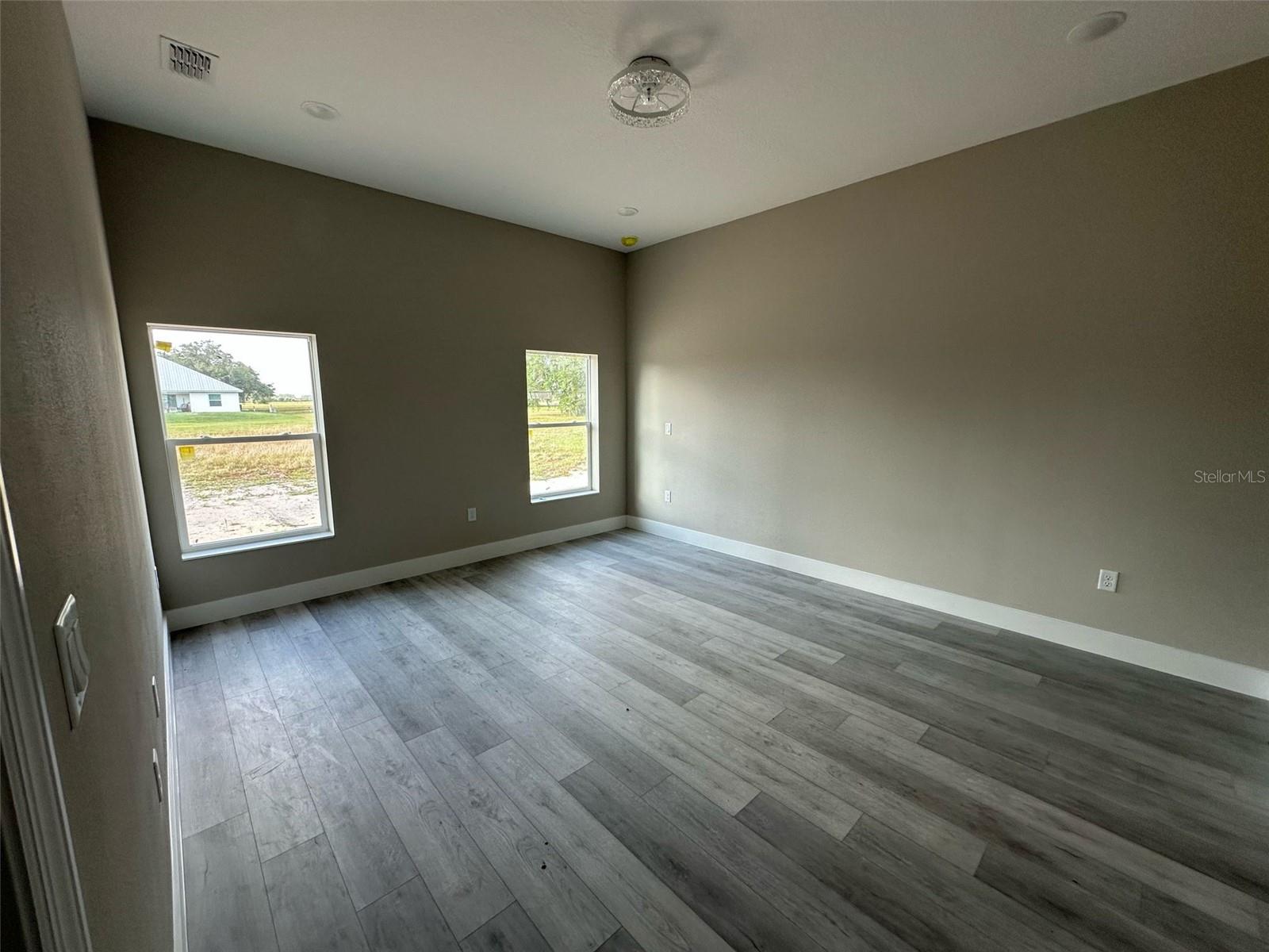 Image 15 of 32 For 7908 Pine Glen Road