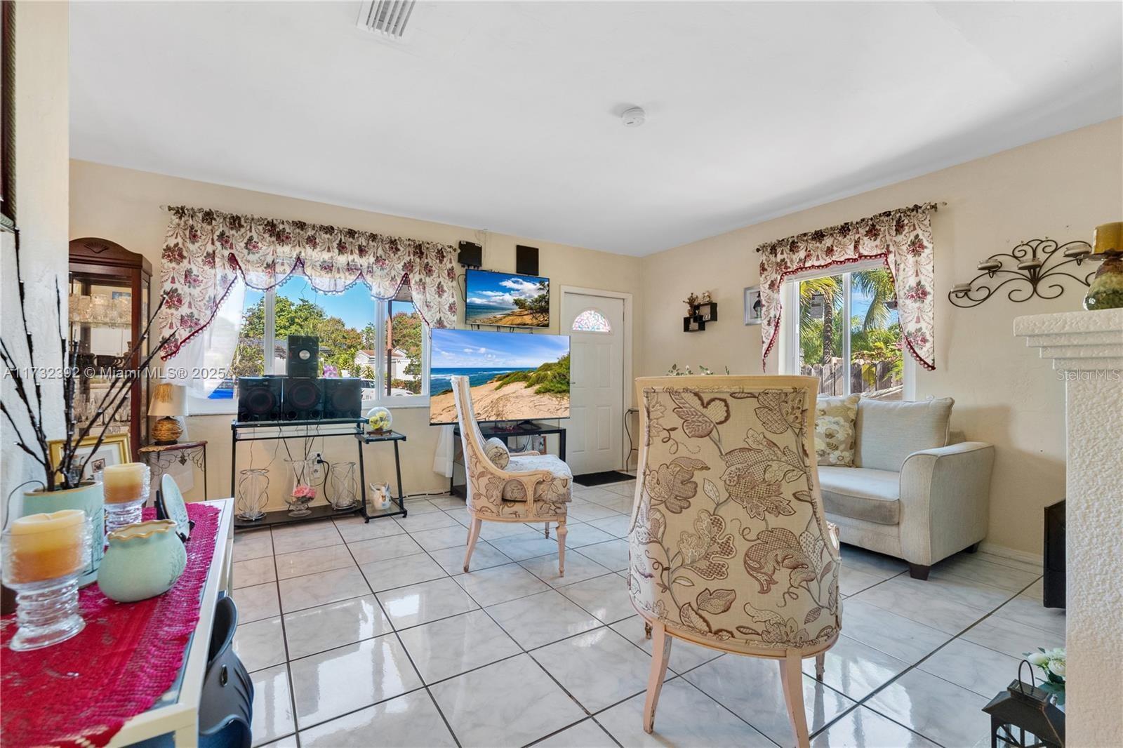 Image 5 of 18 For 380 133rd Street