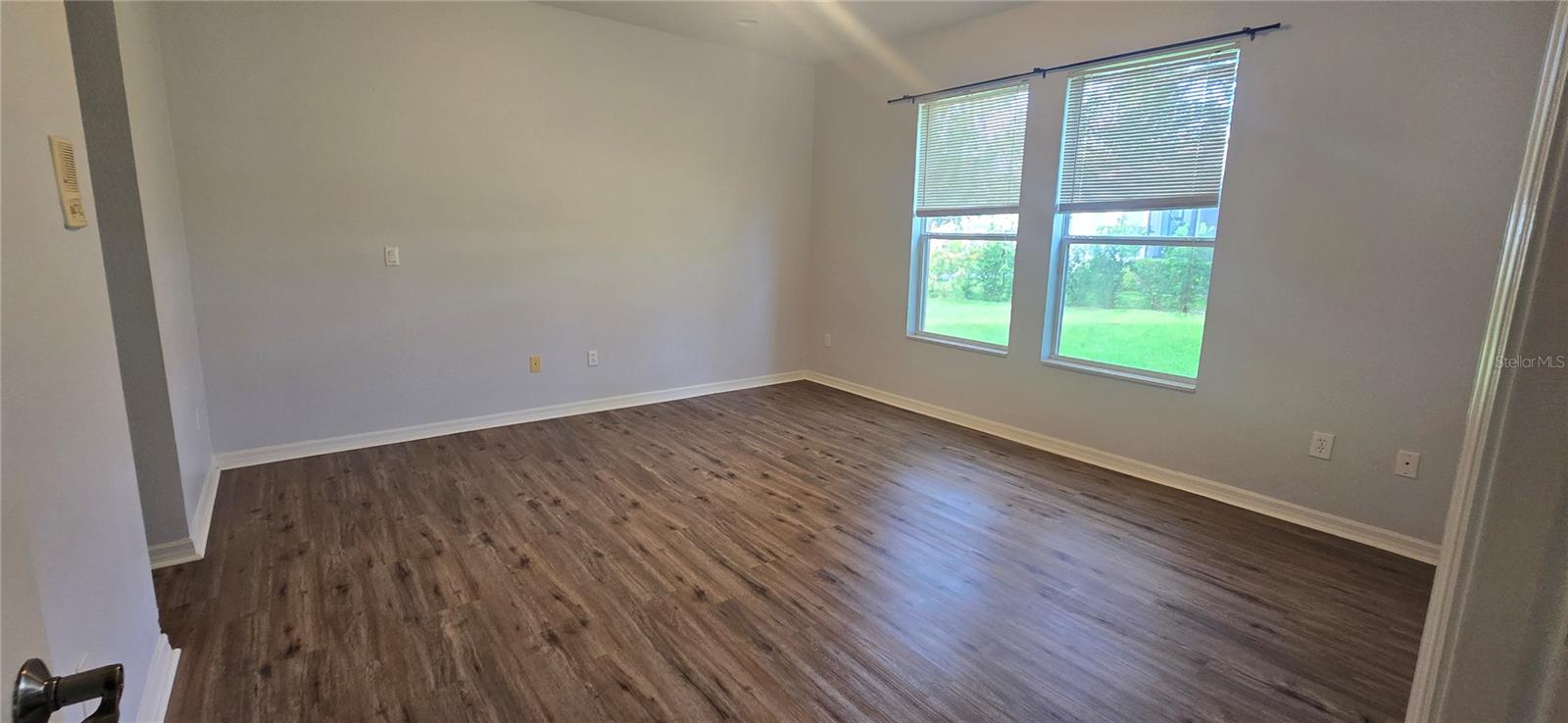 Image 76 of 98 For 7214 Beakrush Lane