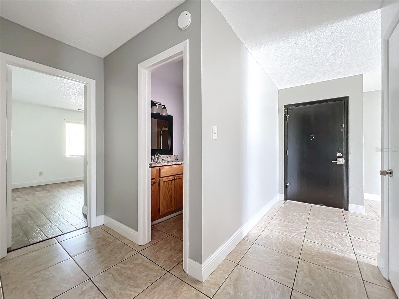 Image 10 of 51 For 163 Springwood Circle D