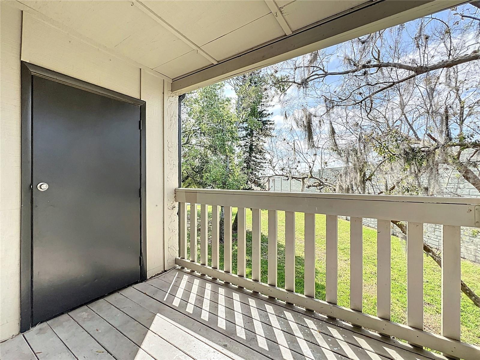 Image 41 of 51 For 163 Springwood Circle D