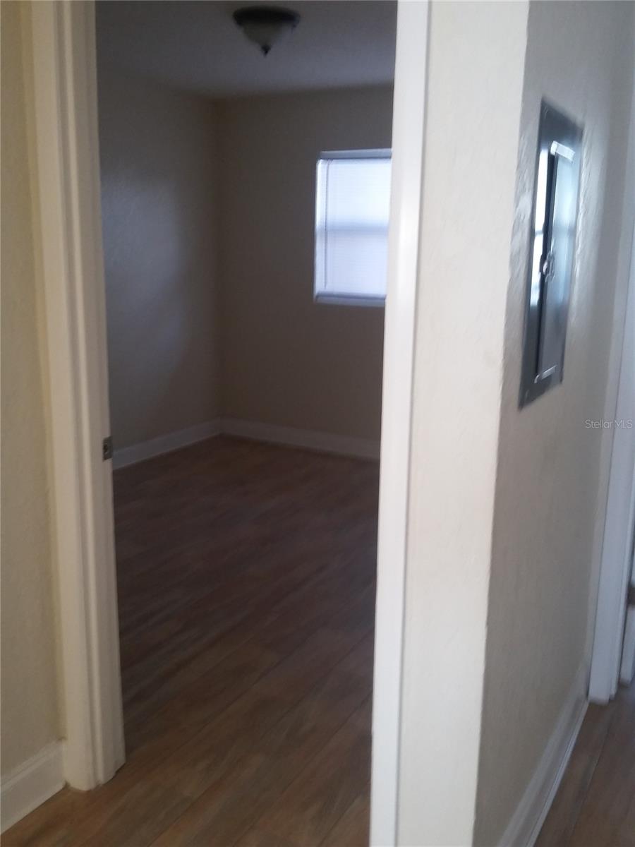 Image 10 of 20 For 1710 Washington Avenue 10