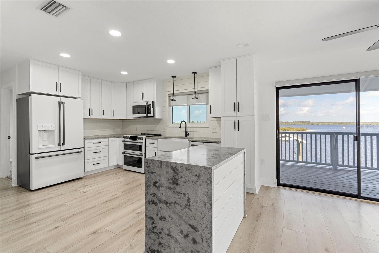 Image 12 of 35 For 3216 John Anderson Drive