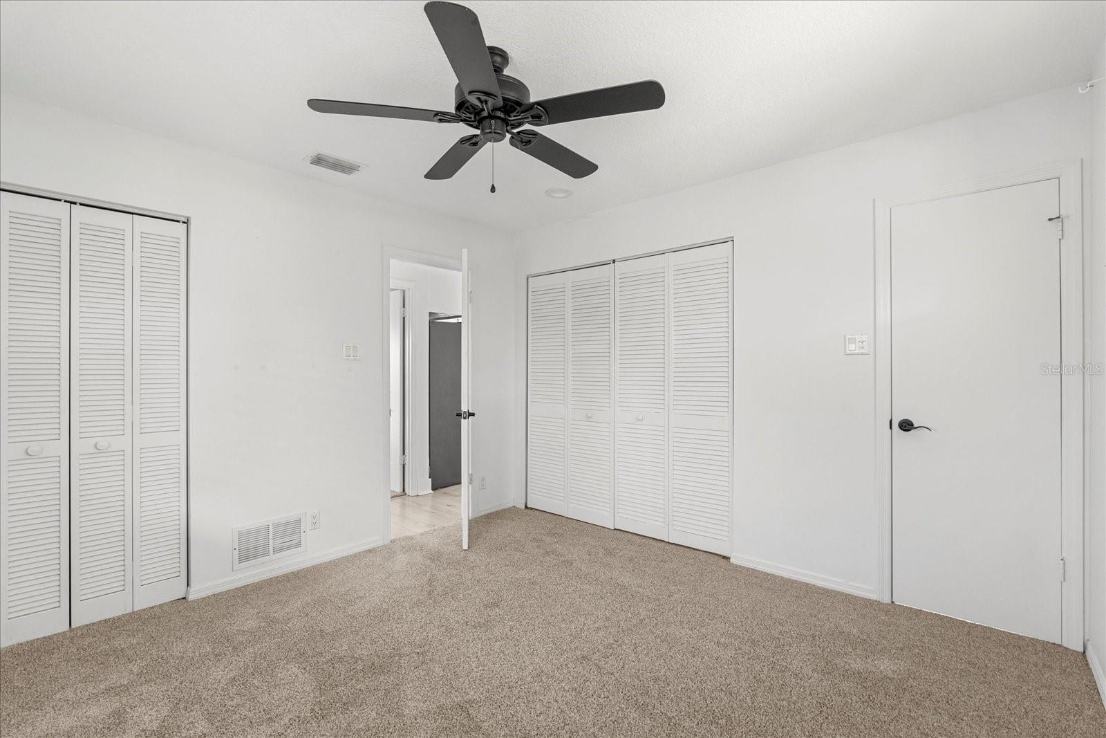 Image 18 of 35 For 3216 John Anderson Drive