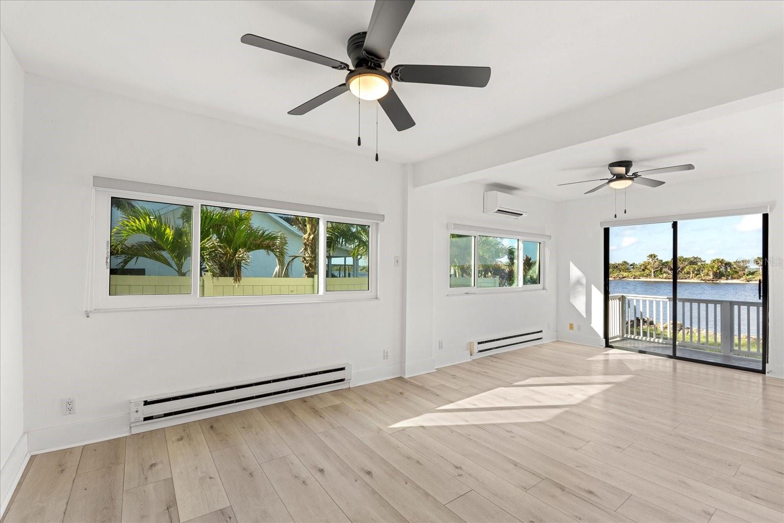 Image 6 of 35 For 3216 John Anderson Drive