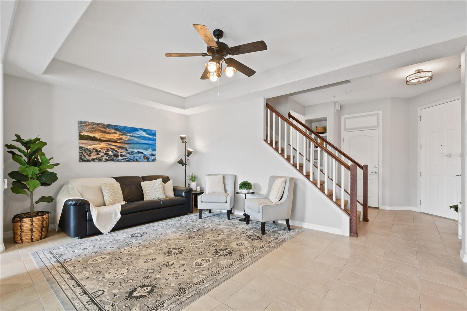 Image 10 of 38 For 9478 Silver Buttonwood Street
