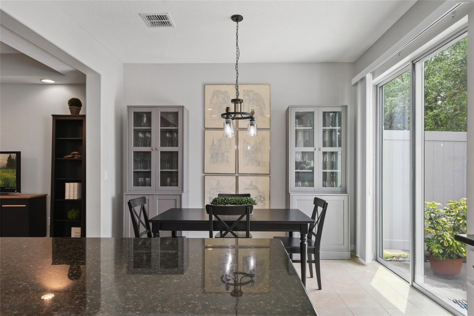 Image 18 of 38 For 9478 Silver Buttonwood Street