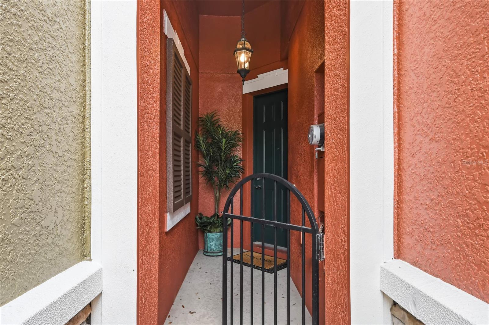 Image 3 of 38 For 9478 Silver Buttonwood Street