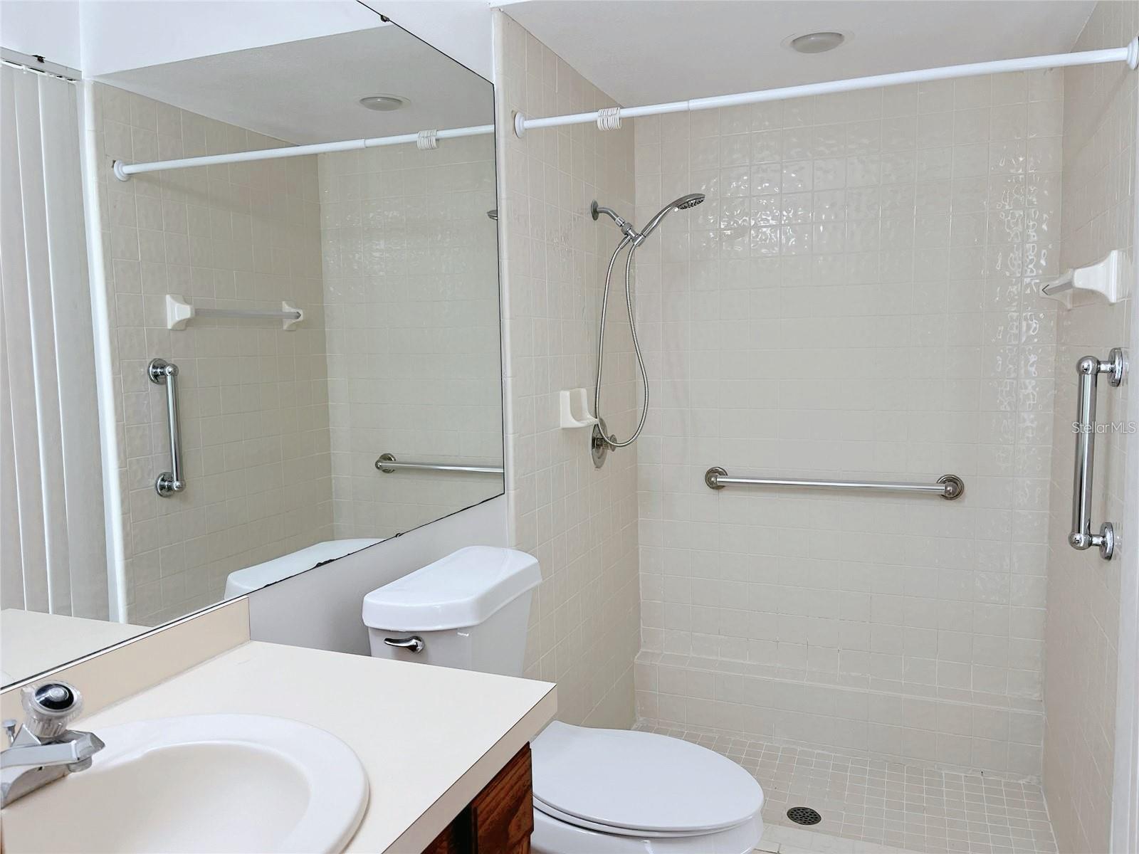 Image 11 of 18 For 3943 Greenview Pines Court