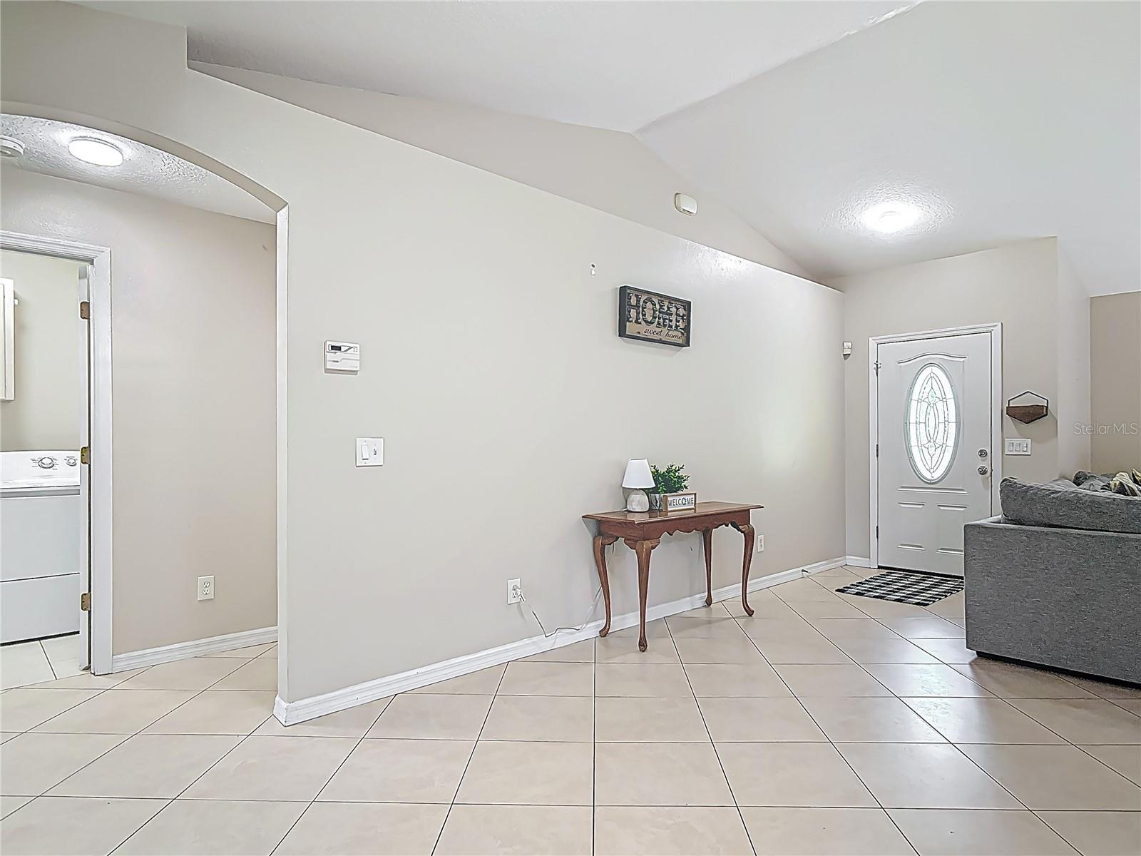 Image 15 of 53 For 110 Riverside Terrace