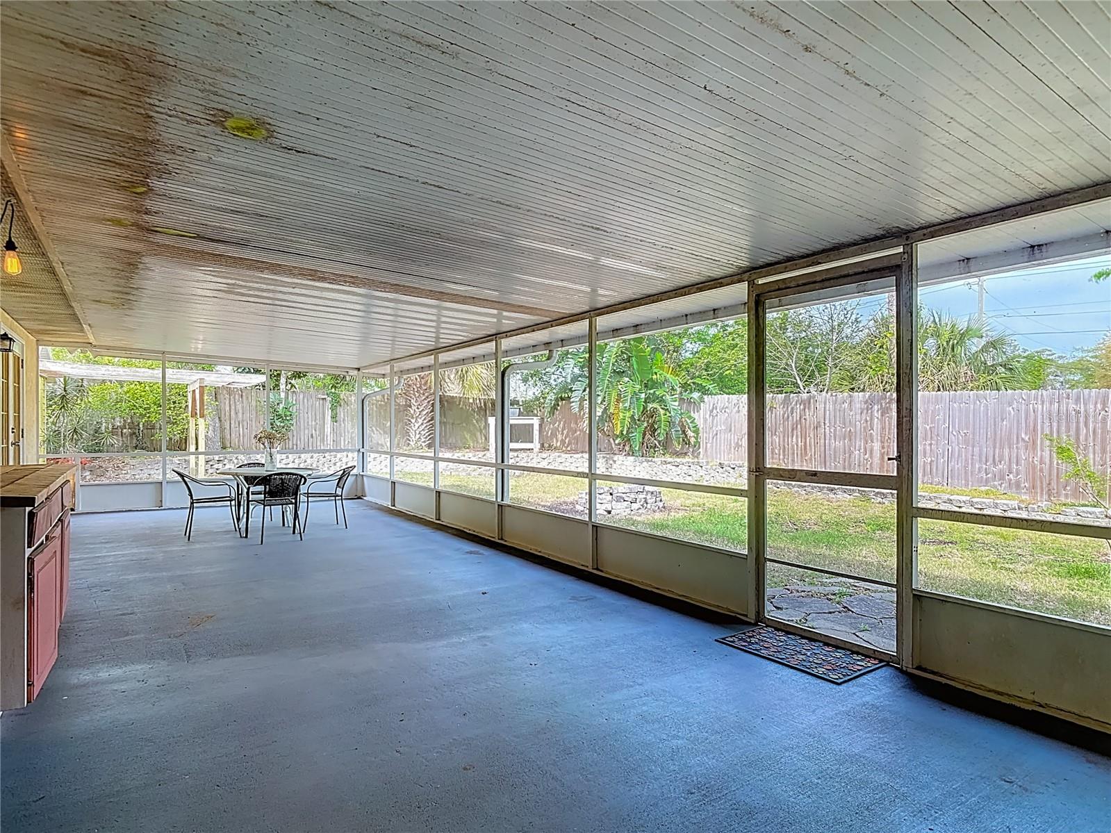 Image 34 of 53 For 110 Riverside Terrace