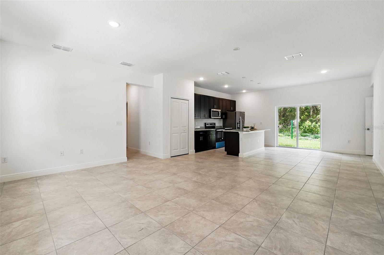 Image 13 of 23 For 7738 Creek Way