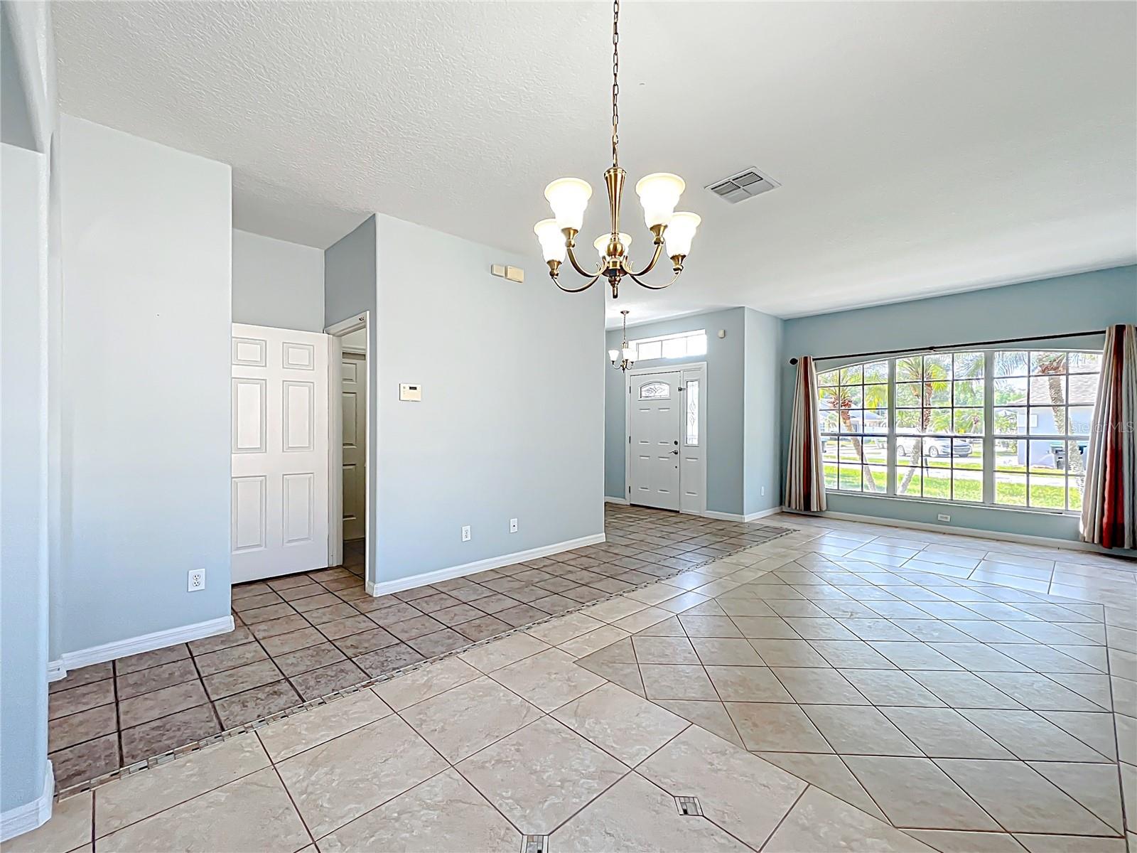 Image 11 of 63 For 12554 Beacontree Way