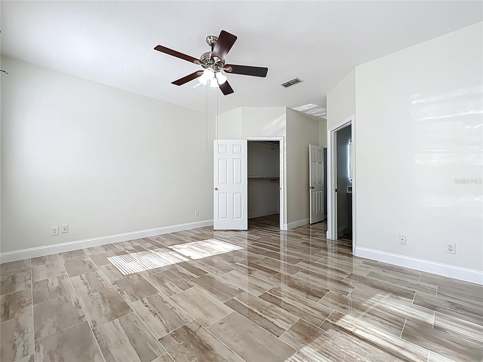 Image 29 of 63 For 12554 Beacontree Way