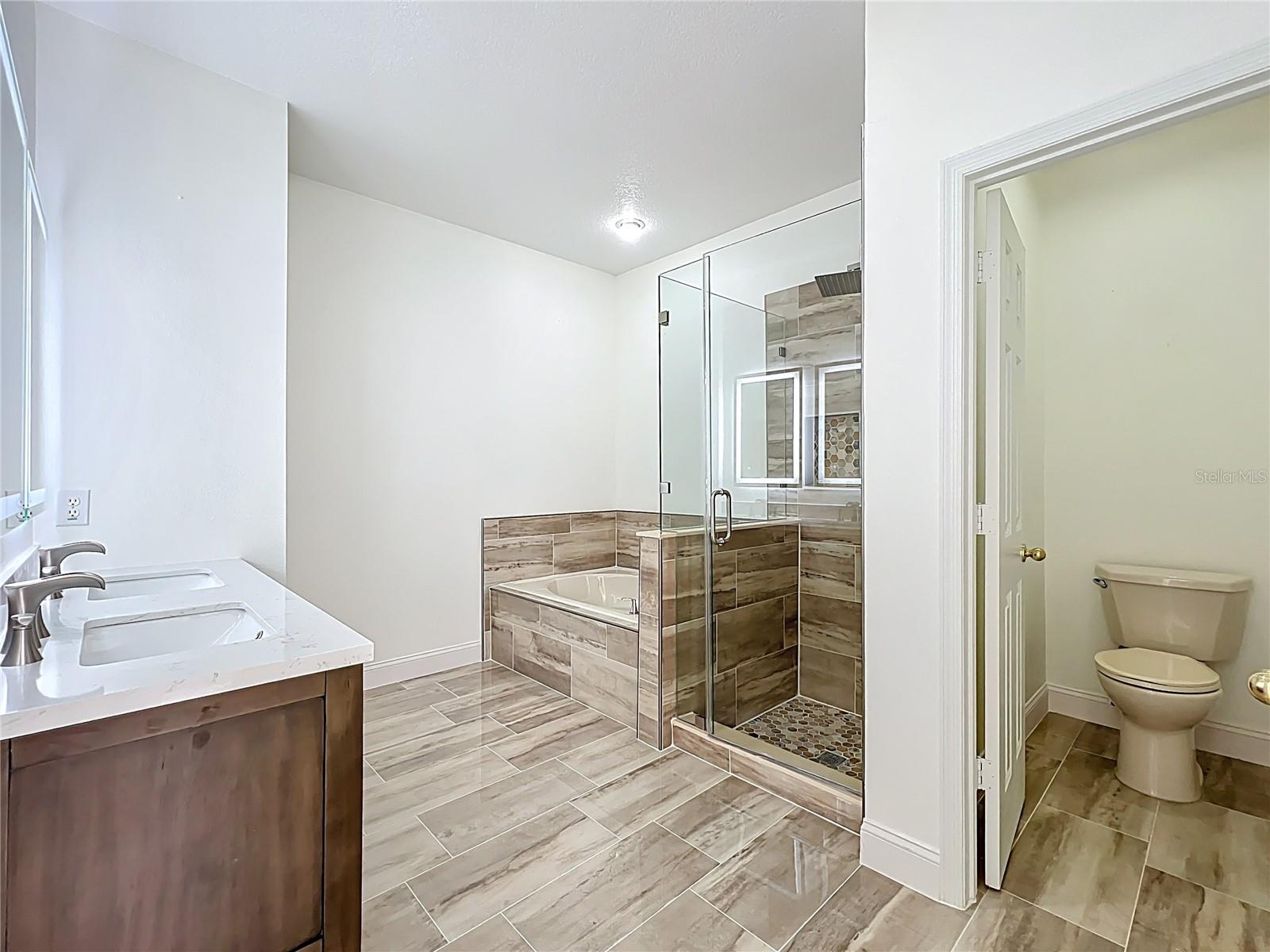 Image 31 of 63 For 12554 Beacontree Way