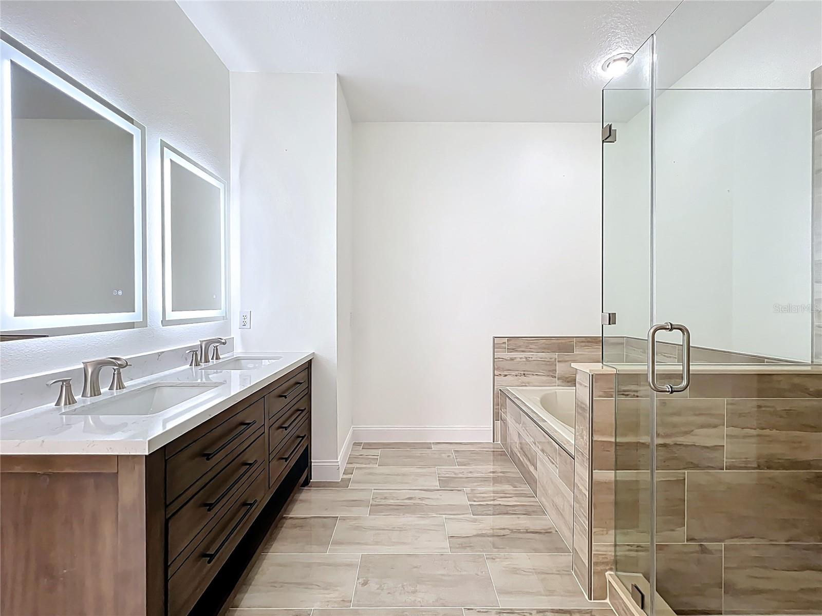 Image 32 of 63 For 12554 Beacontree Way