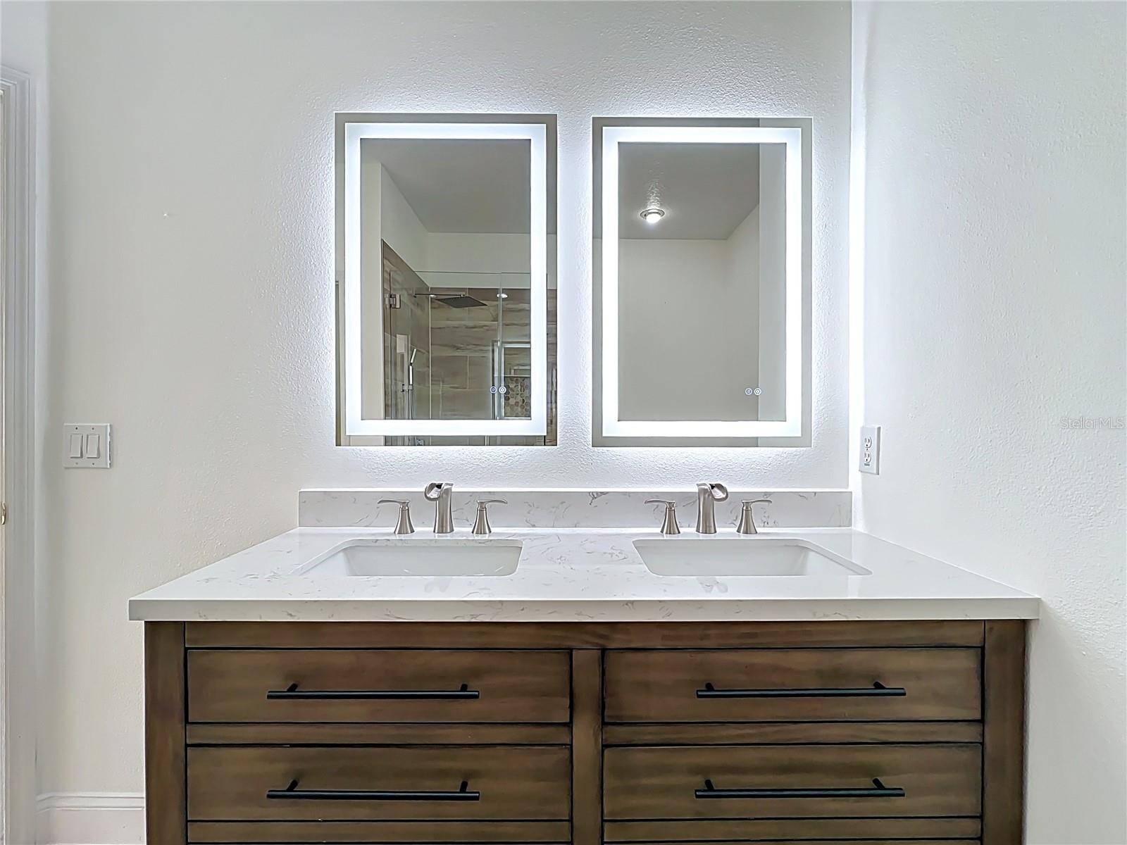 Image 34 of 63 For 12554 Beacontree Way
