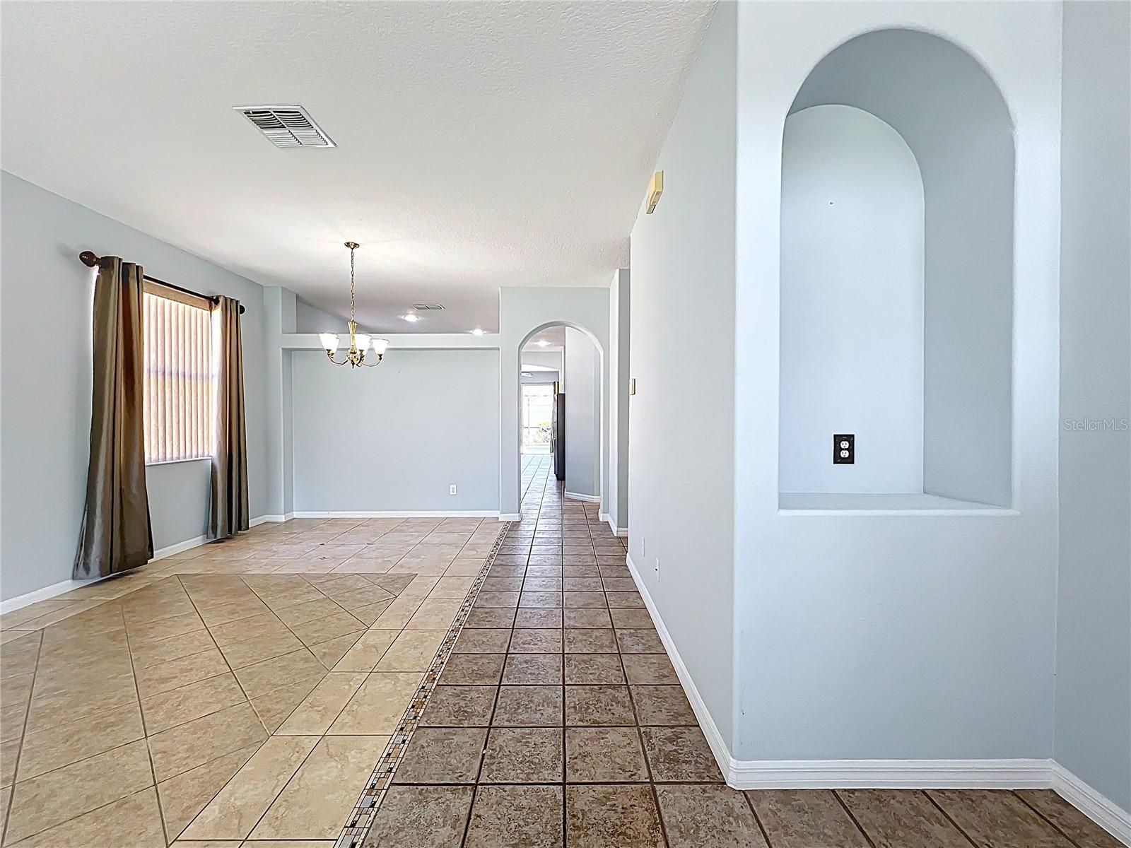 Image 5 of 63 For 12554 Beacontree Way