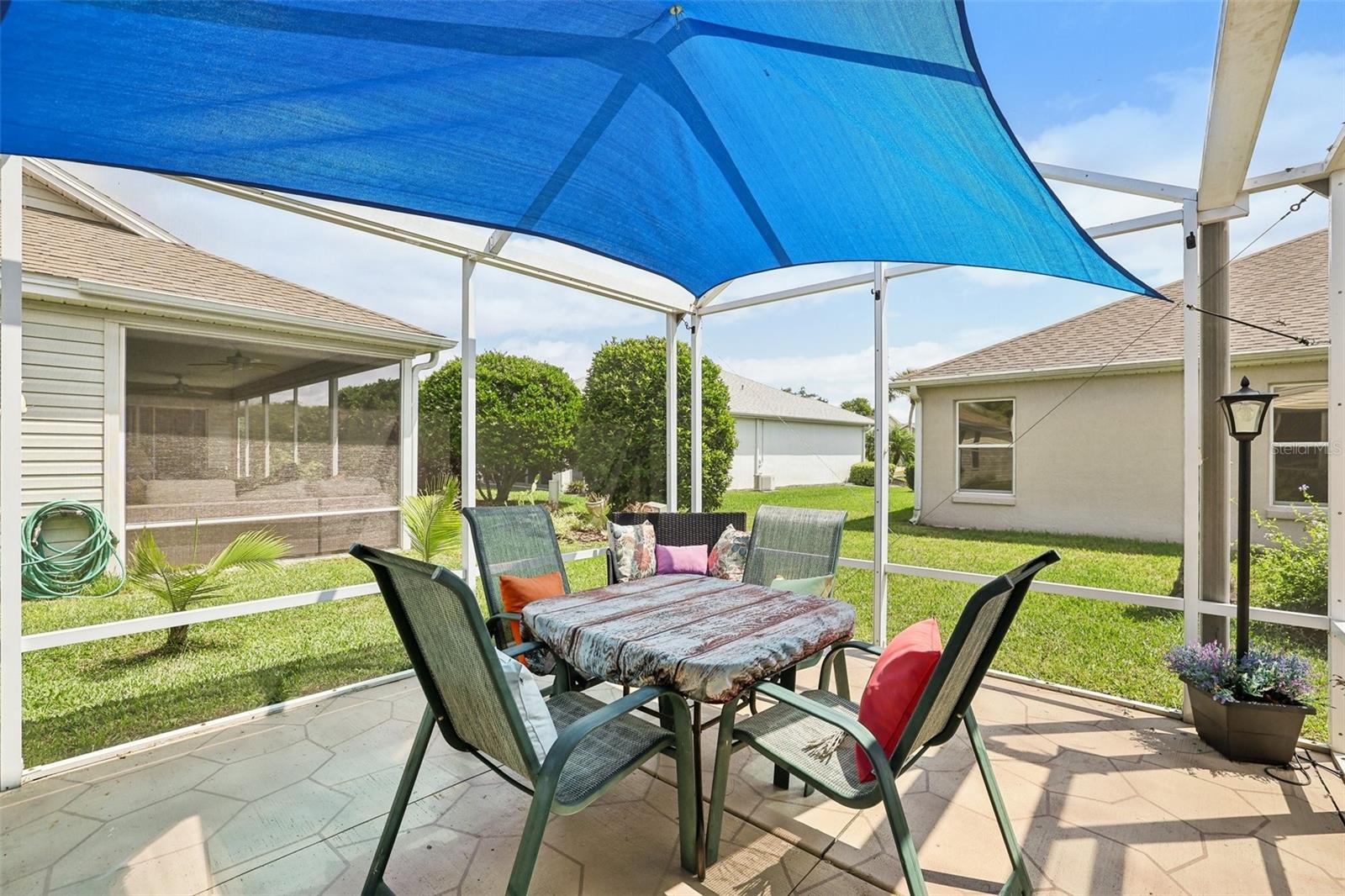 Image 24 of 30 For 433 Arcadia Lakes Drive