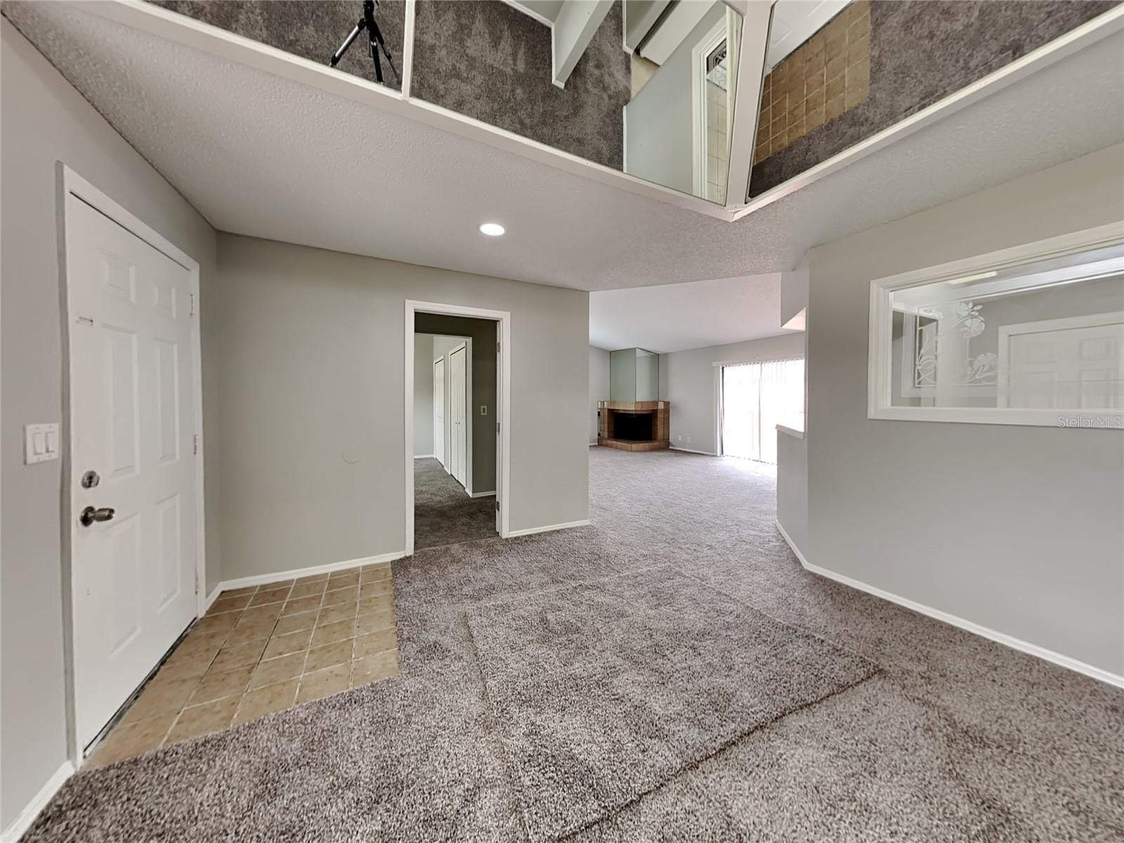 Image 10 of 22 For 102 Cascade Street B