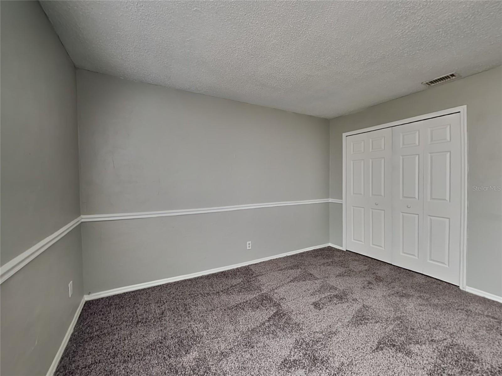 Image 17 of 22 For 102 Cascade Street B