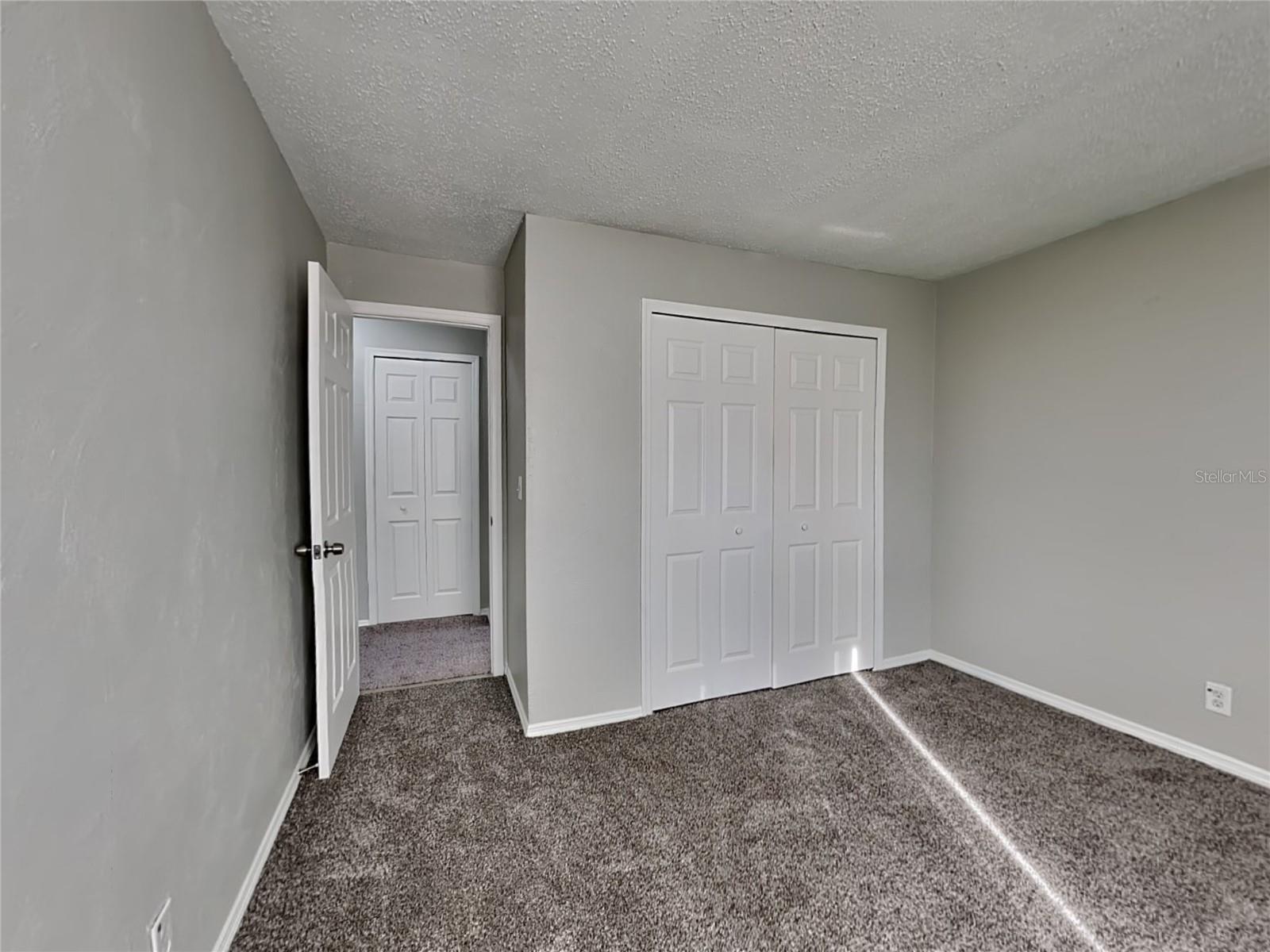 Image 18 of 22 For 102 Cascade Street B