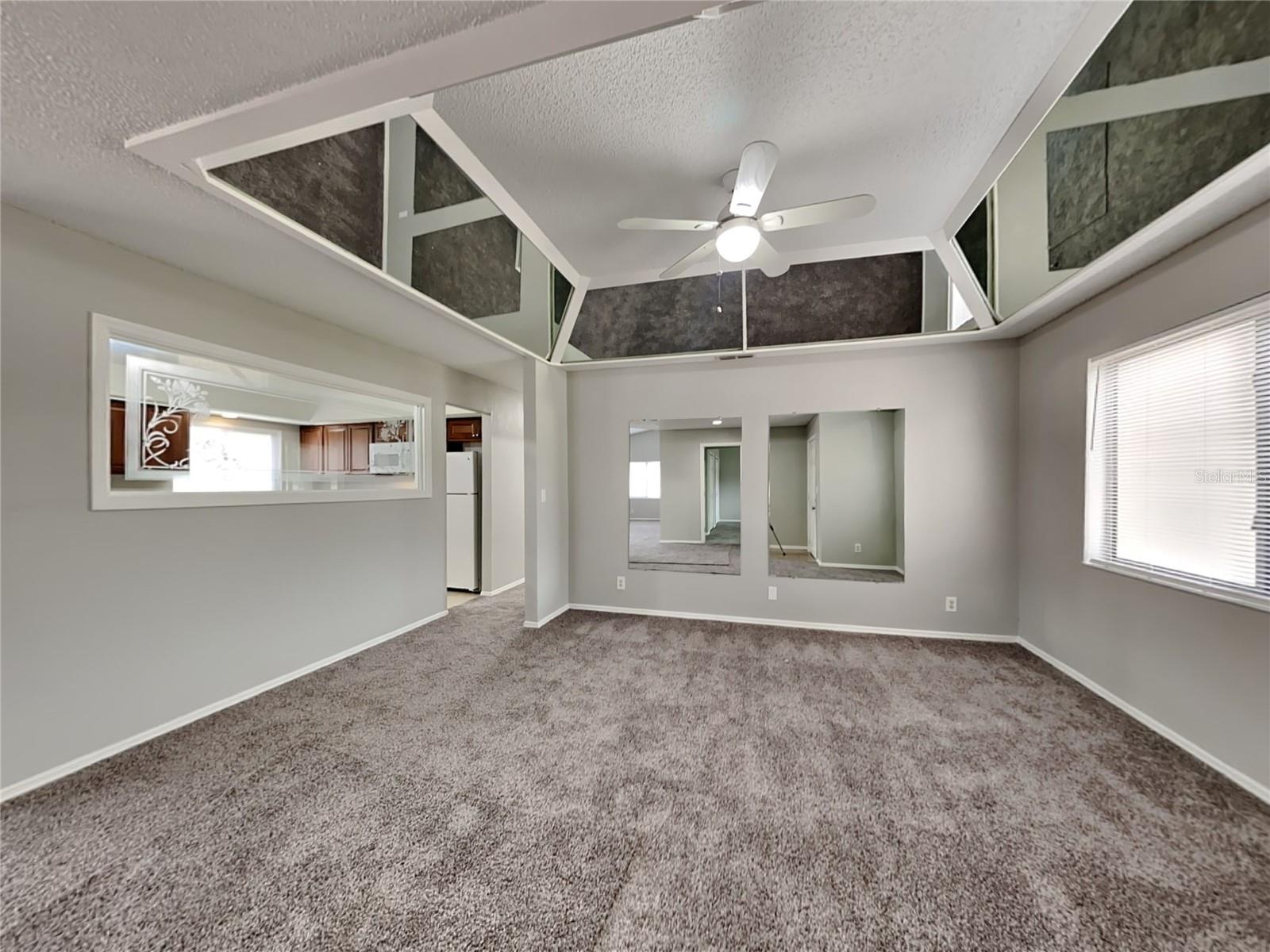 Image 9 of 22 For 102 Cascade Street B