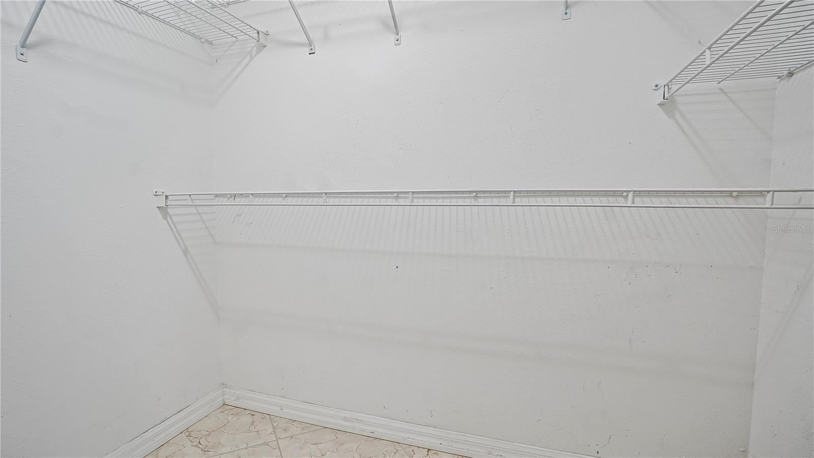 Image 27 of 34 For 105 Caterham Way