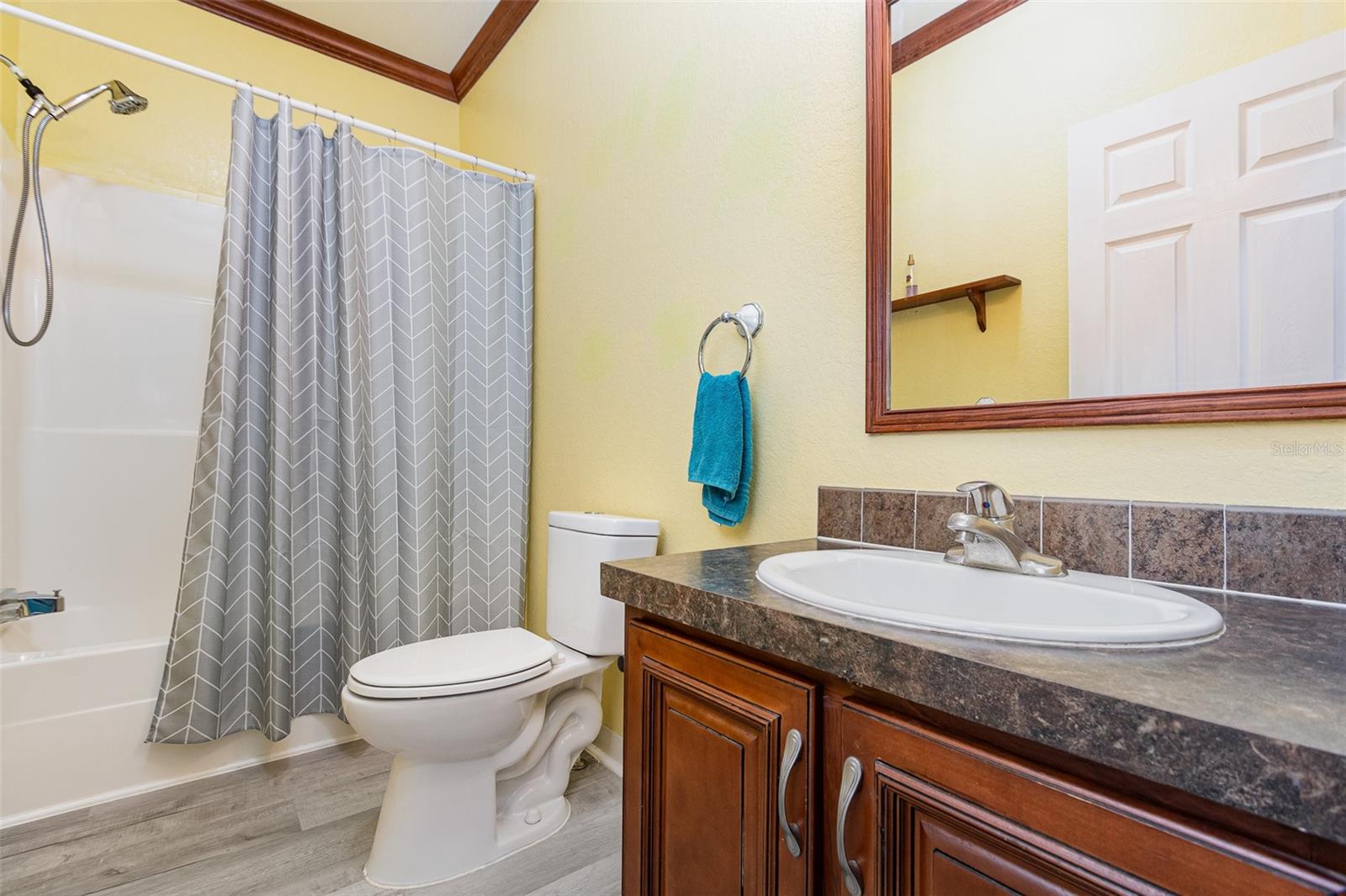 Image 15 of 22 For 55726 Dale Circle