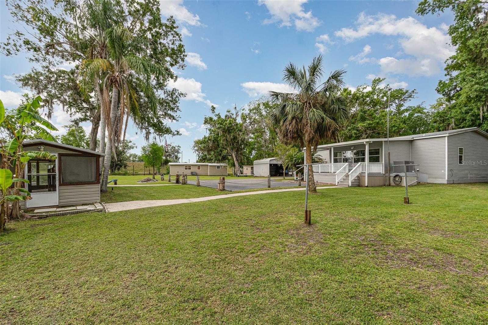 Image 16 of 22 For 55726 Dale Circle