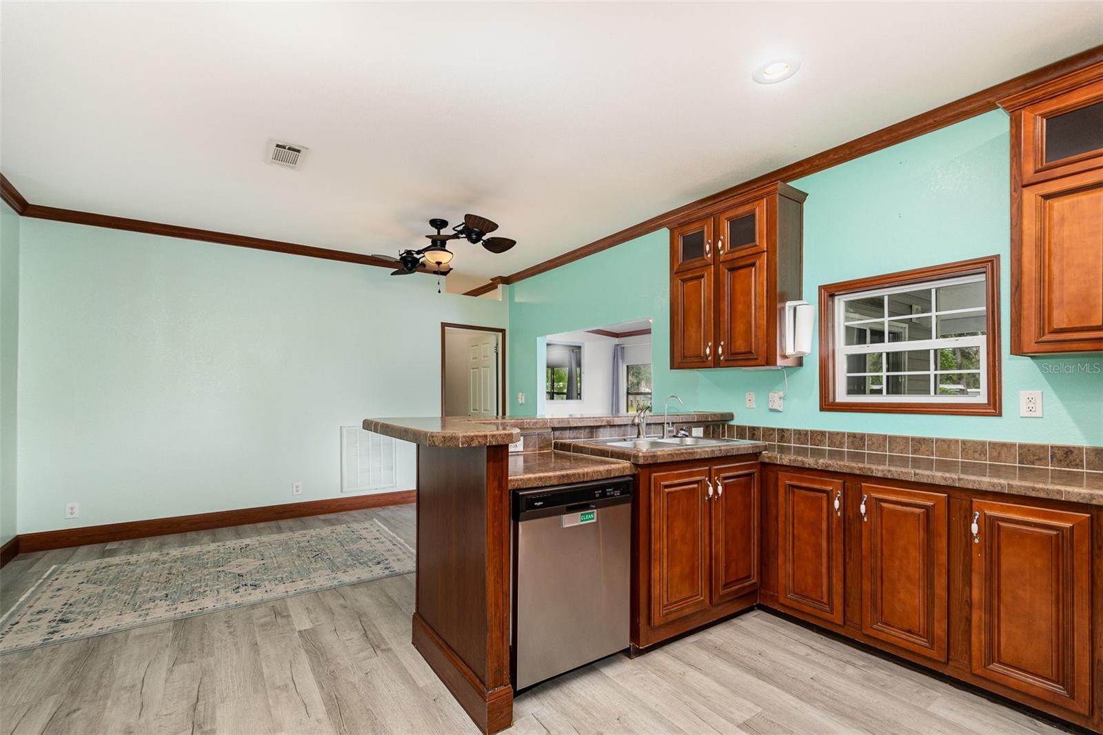 Image 8 of 22 For 55726 Dale Circle