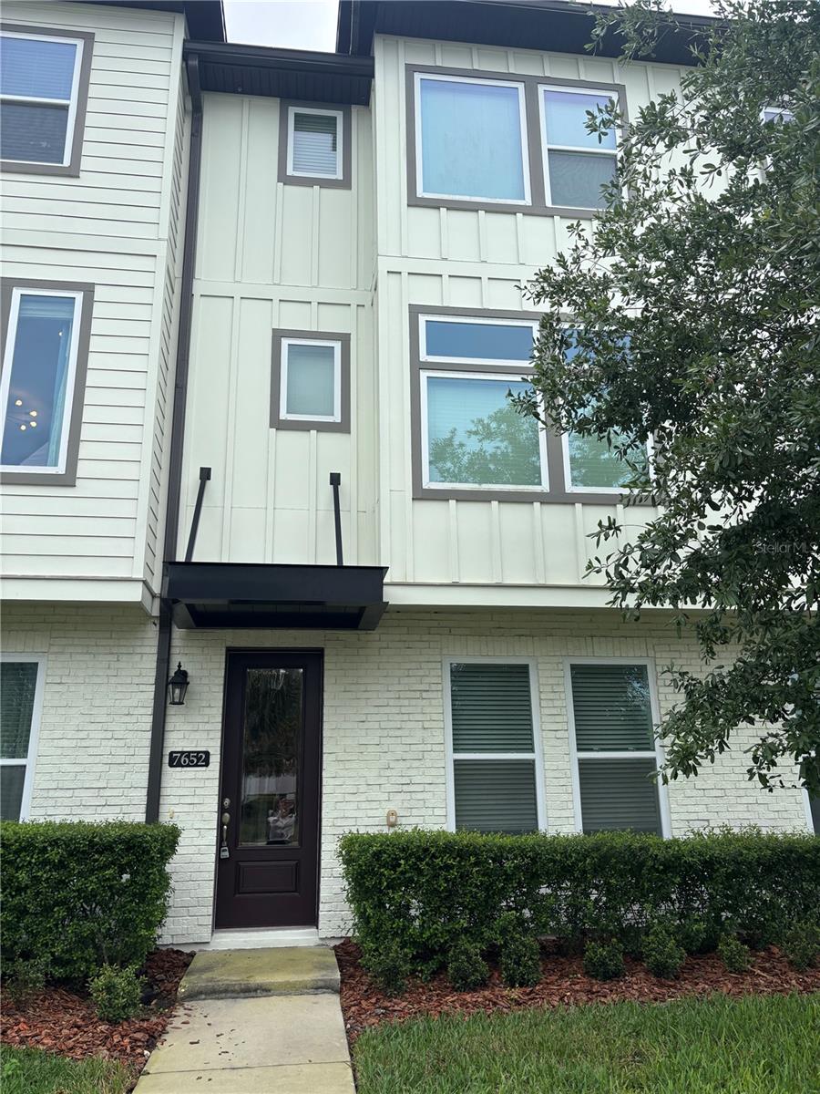 Image 2 of 50 For 7652 Nemours Parkway
