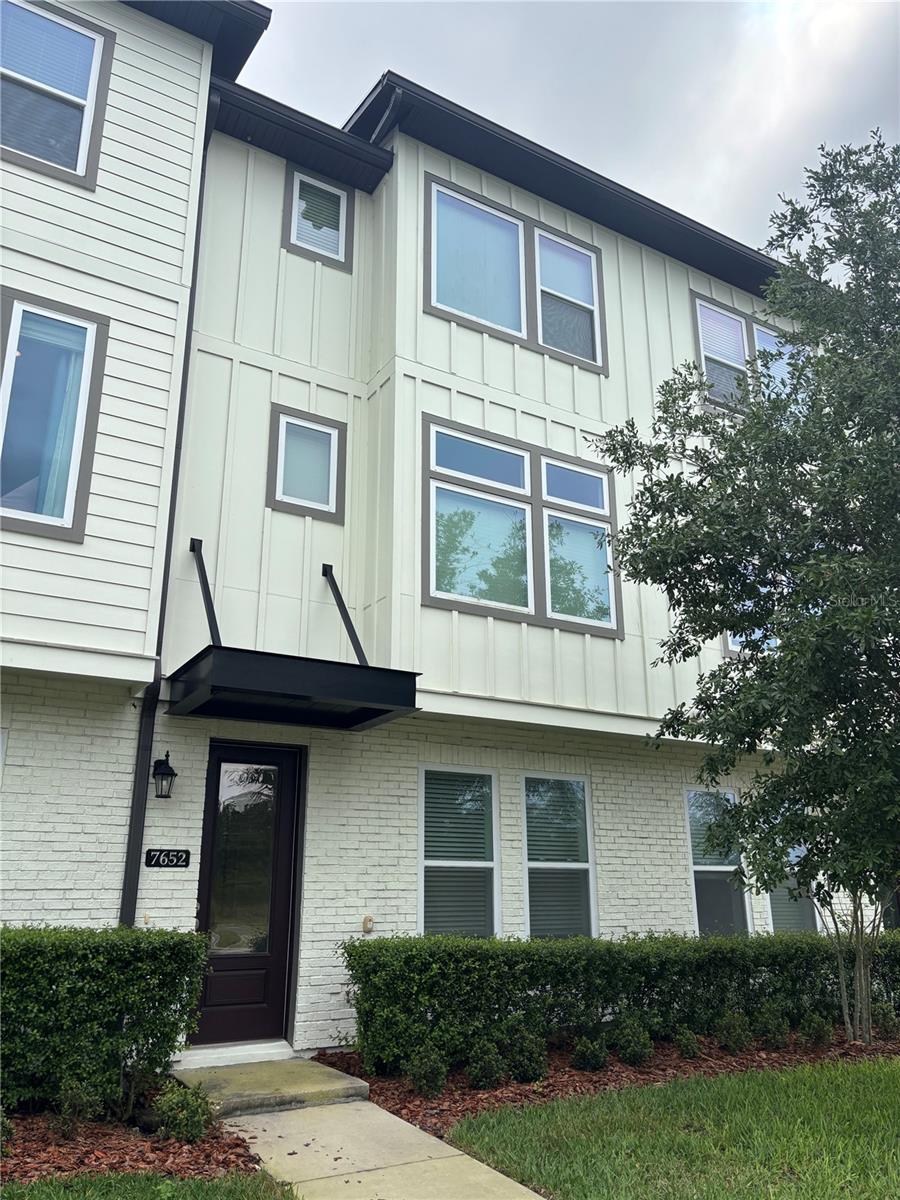 Image 3 of 50 For 7652 Nemours Parkway