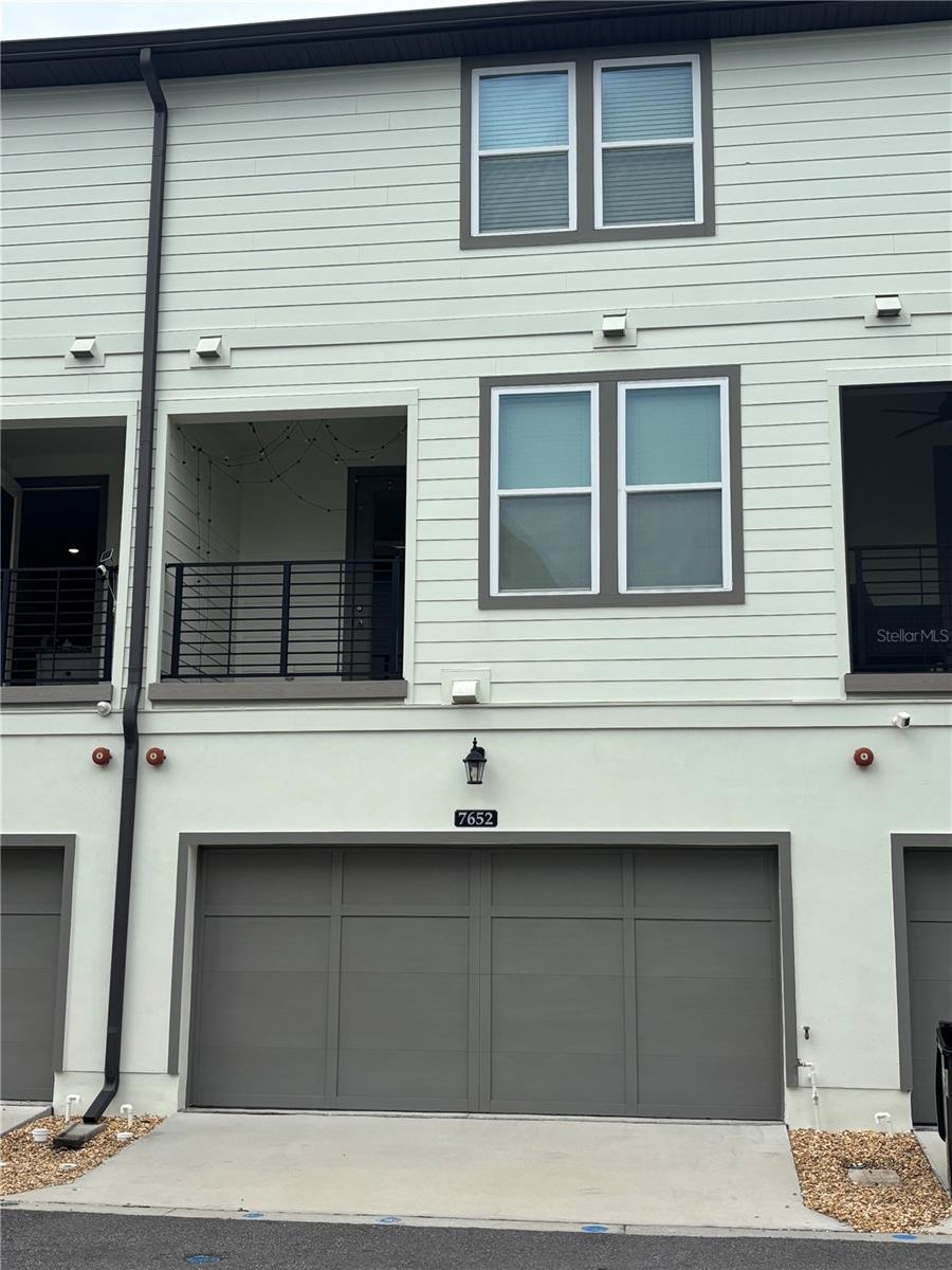 Image 4 of 50 For 7652 Nemours Parkway