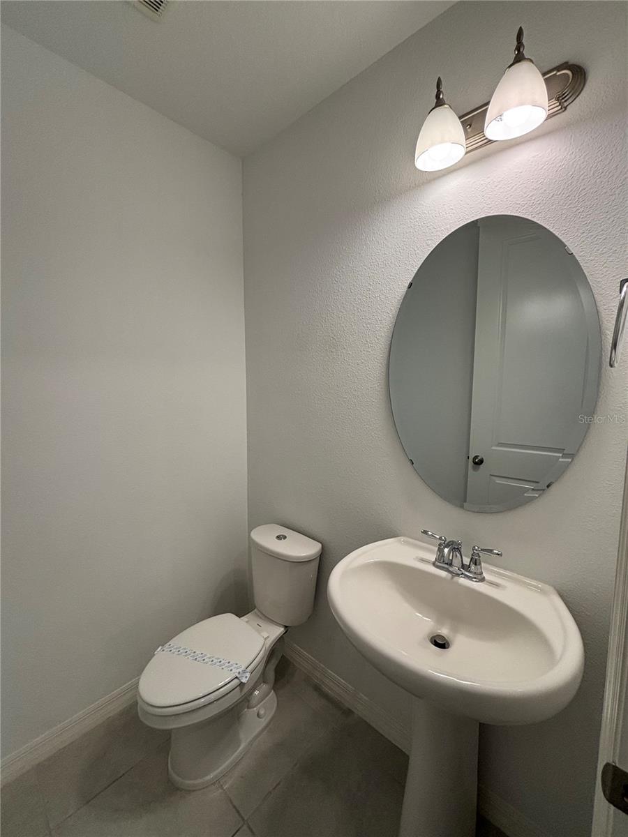 Image 43 of 50 For 7652 Nemours Parkway