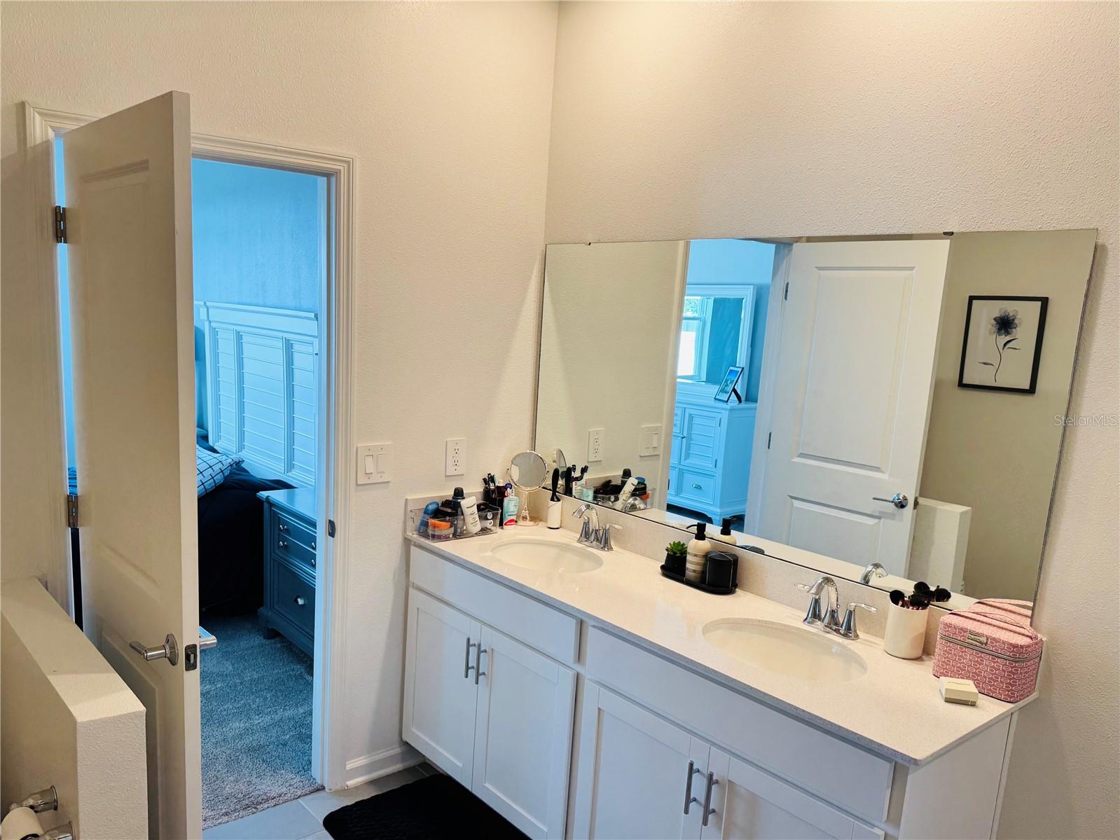 Image 13 of 22 For 897 Laurel View Way