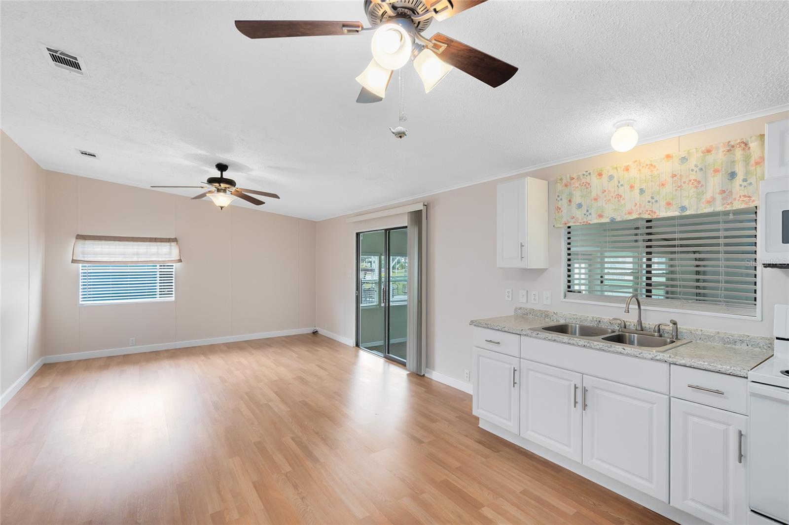 Image 3 of 39 For 514 Ranger Park Court