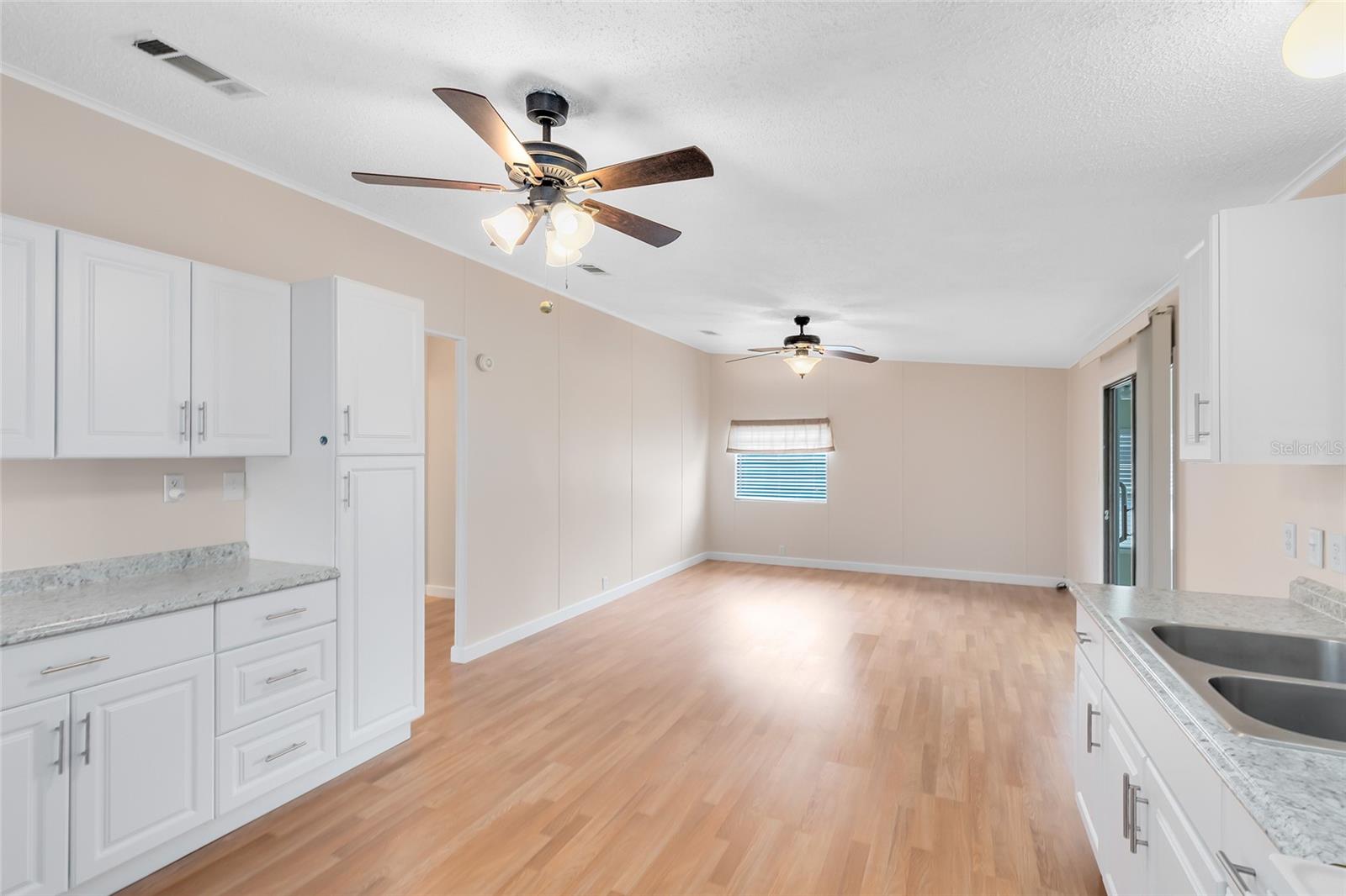 Image 4 of 39 For 514 Ranger Park Court