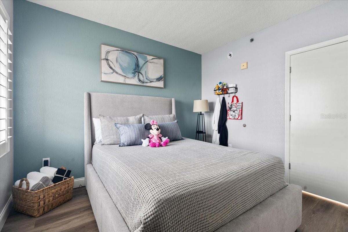 Image 10 of 22 For 7601 Canada Avenue 531