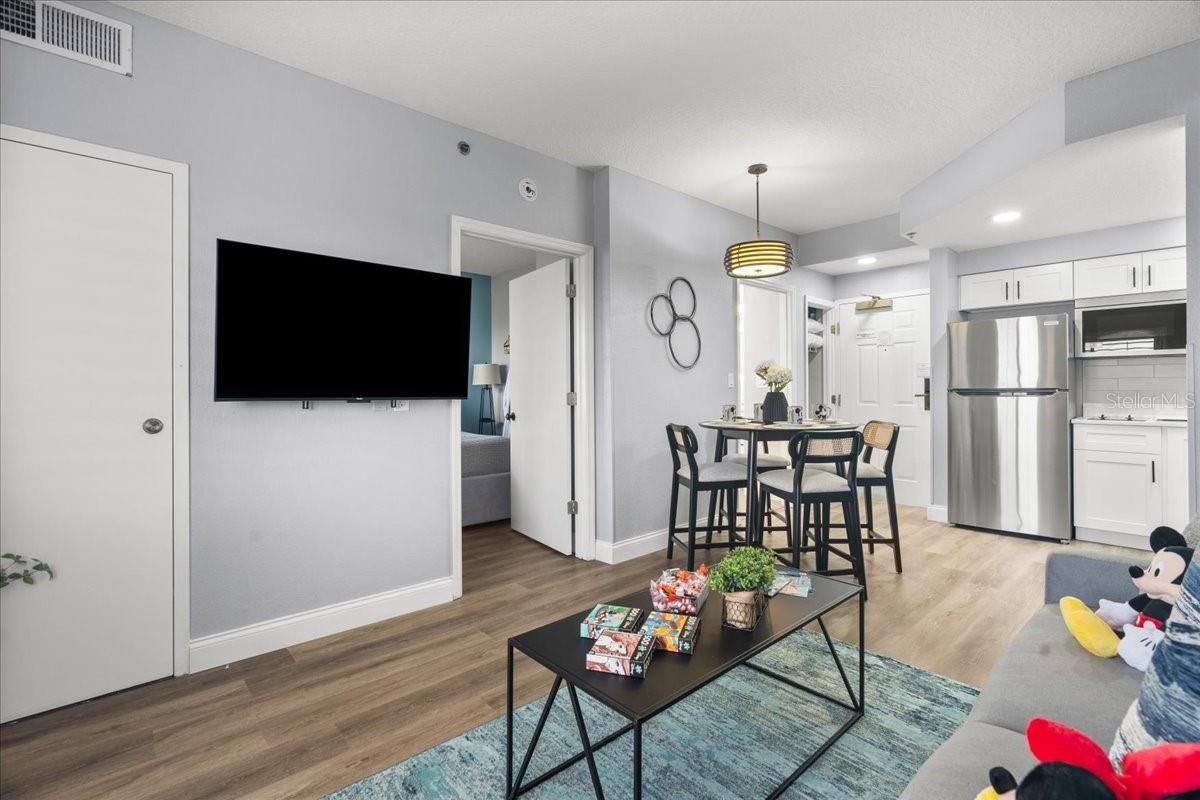 Image 4 of 22 For 7601 Canada Avenue 531