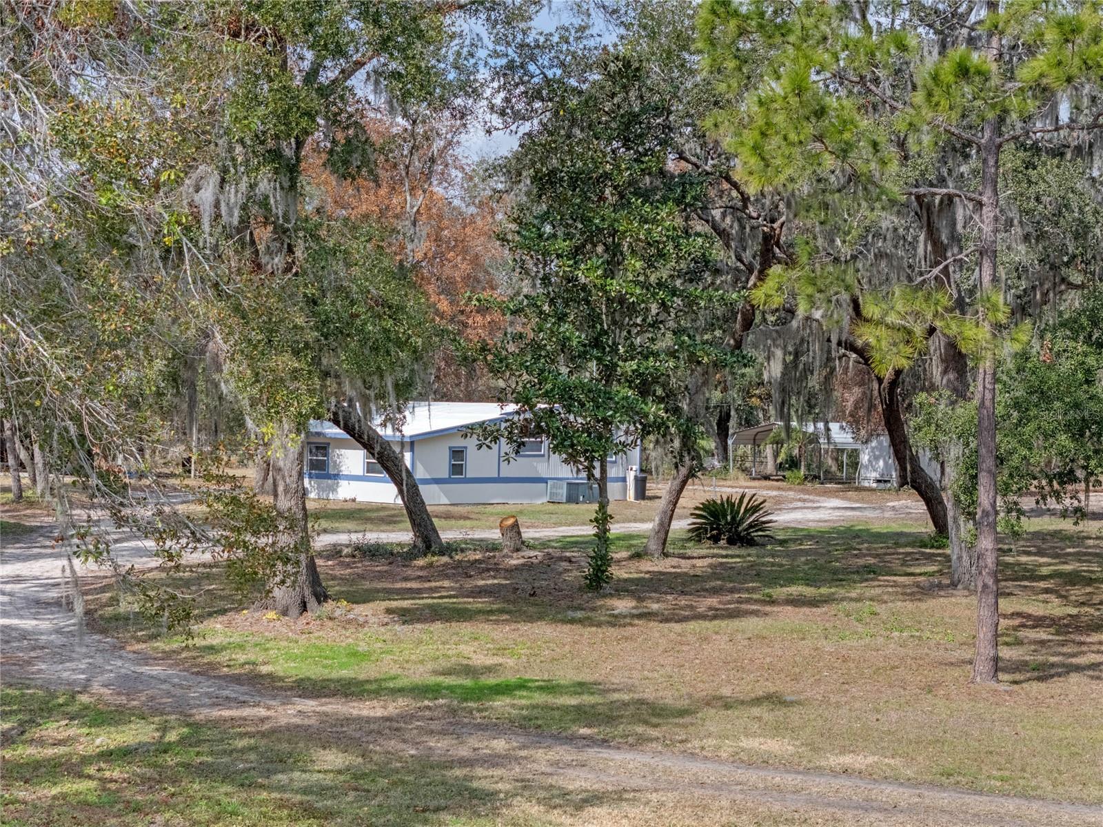 Image 6 of 46 For 20941 Sunridge Road