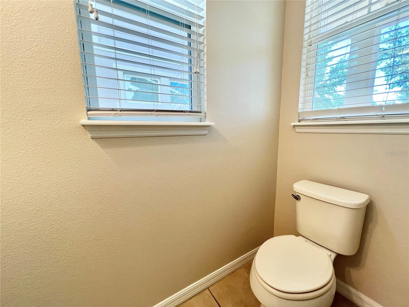 Image 8 of 37 For 8375 Lovett Avenue