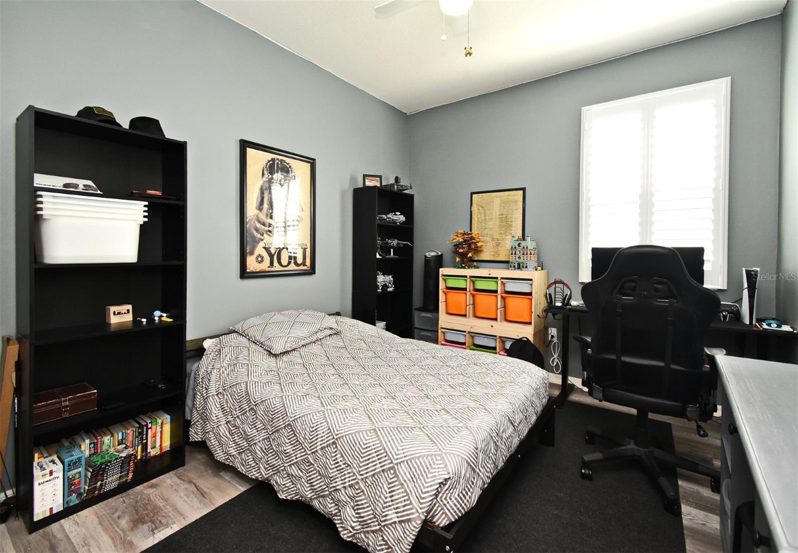 Image 26 of 49 For 9732 Royal Vista Avenue